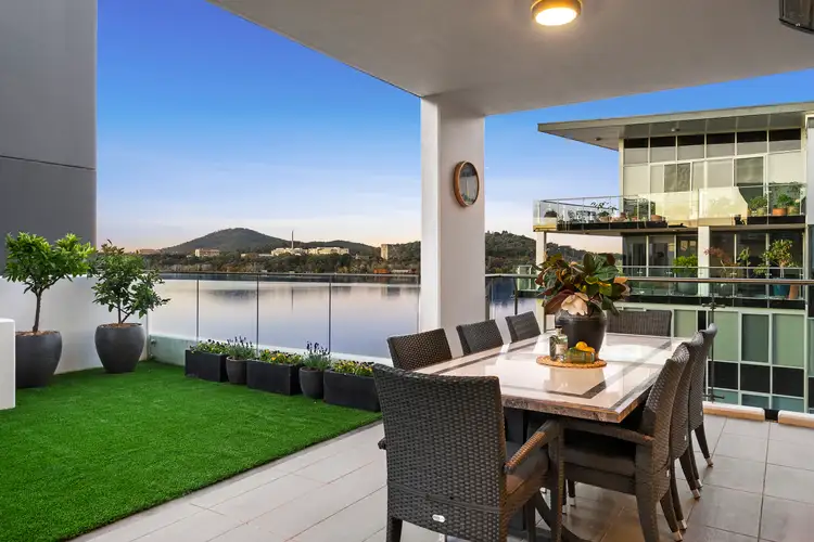 69/11 Trevillian Quay, Kingston ACT 2604
