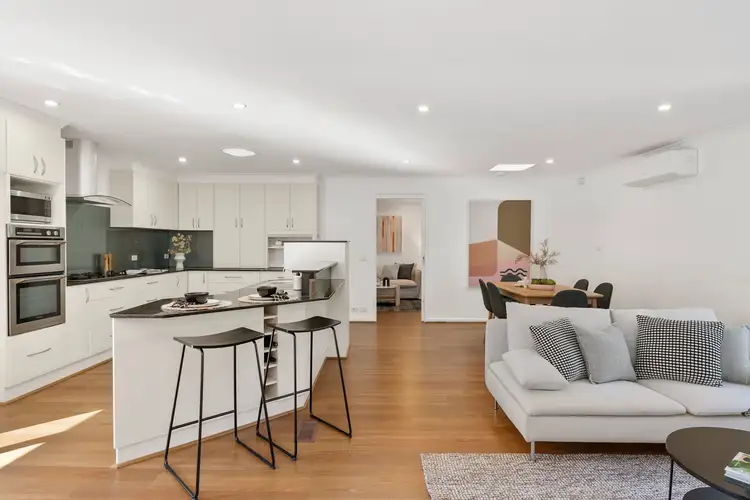 10 Lyle Place, Chifley ACT 2606