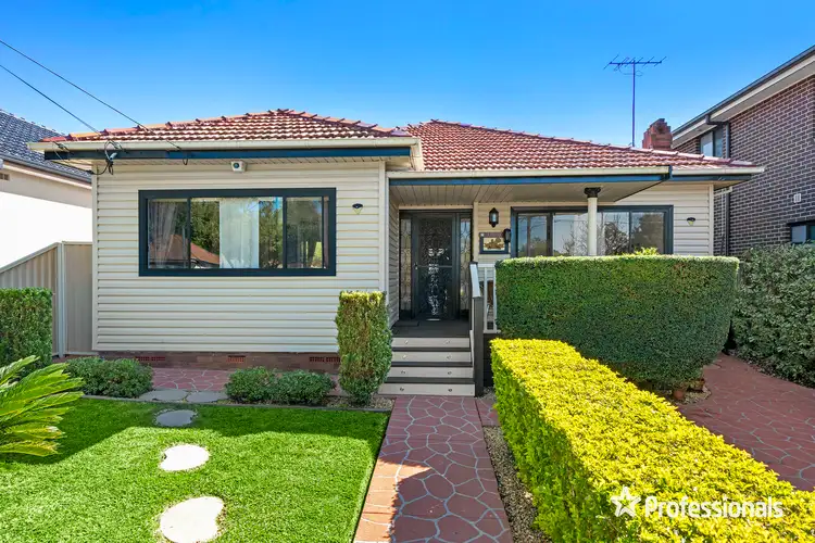 136 Arab Road, Padstow NSW 2211