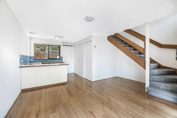 Second view of Homely unit listing, 4/6 Mereweather Avenue, Frankston VIC 3199