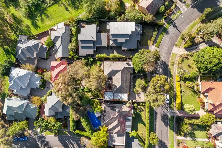 Fifth view of Homely house listing, 3 Carisbrook Crescent, Lower Plenty VIC 3093