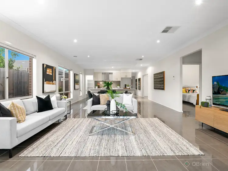 Second view of Homely house listing, 18 Onyx Crescent, Officer VIC 3809