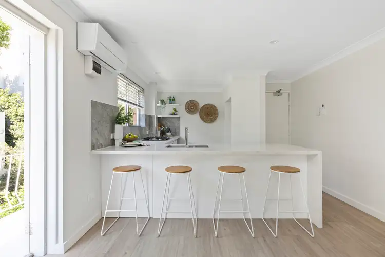 Second view of Homely apartment listing, 6/9 Sturdee Parade, Dee Why NSW 2099