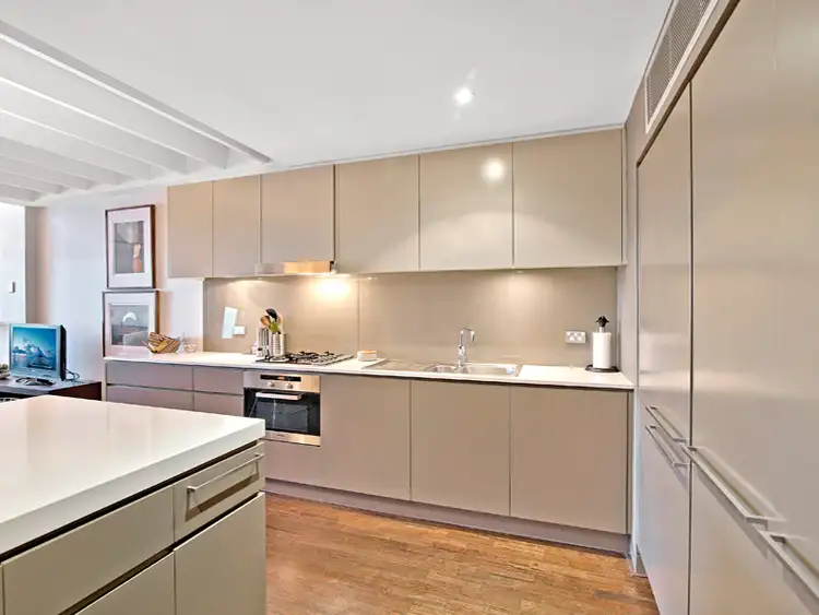 Fifth view of Homely apartment listing, 2 York Street, Sydney NSW 2000