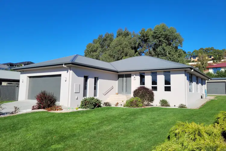 24 Washington Drive, Stony Rise TAS 7310