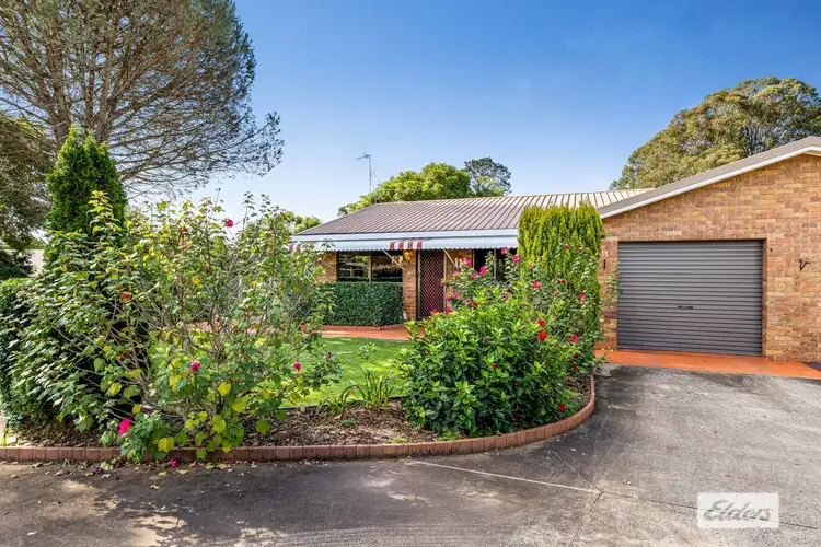 11/8 Highfields Road, Highfields QLD 4352