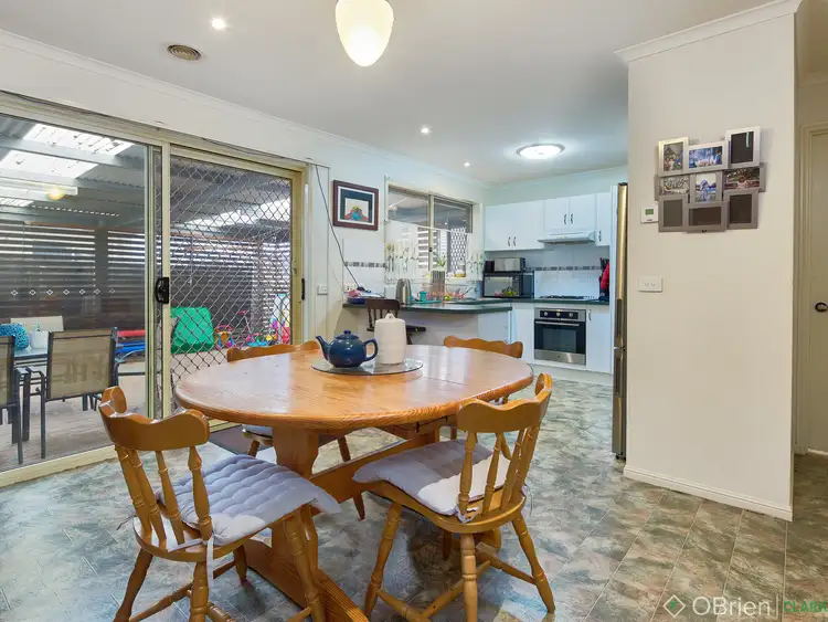 Fifth view of Homely house listing, 10 Eden Place, Drouin VIC 3818