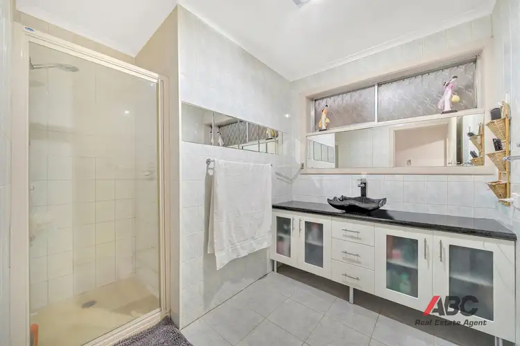 Seventh view of Homely house listing, 9 Willow Avenue, St Albans VIC 3021