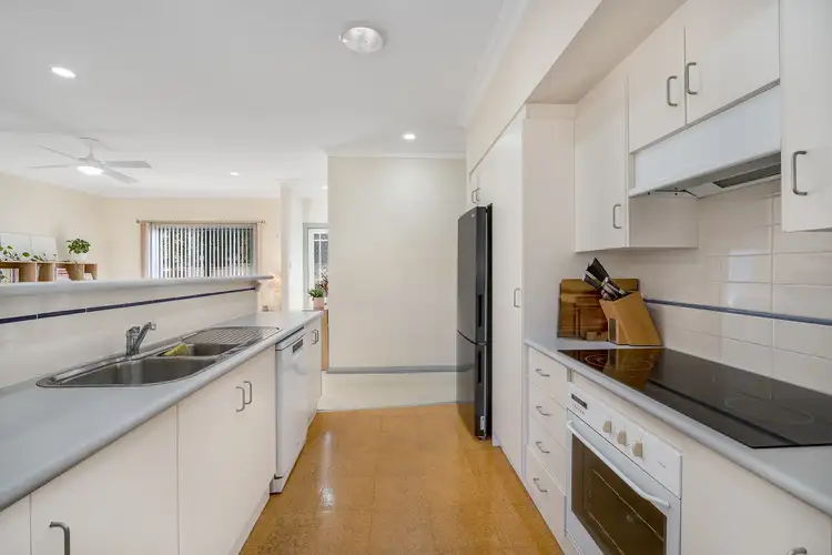 Fifth view of Homely villa listing, 5/15 Watkins Street, The Junction NSW 2291
