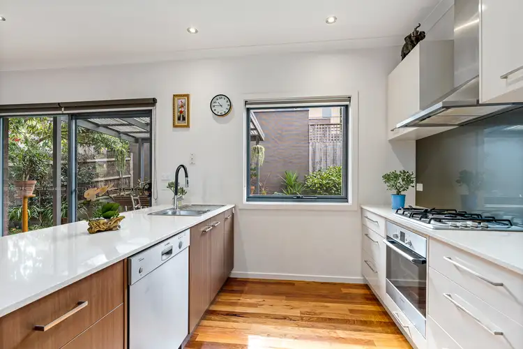 Sixth view of Homely townhouse listing, 6/18 Ross Road, Croydon VIC 3136