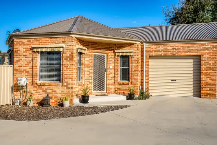 Second view of Homely townhouse listing, 4/120 Alexandra Street, East Albury NSW 2640