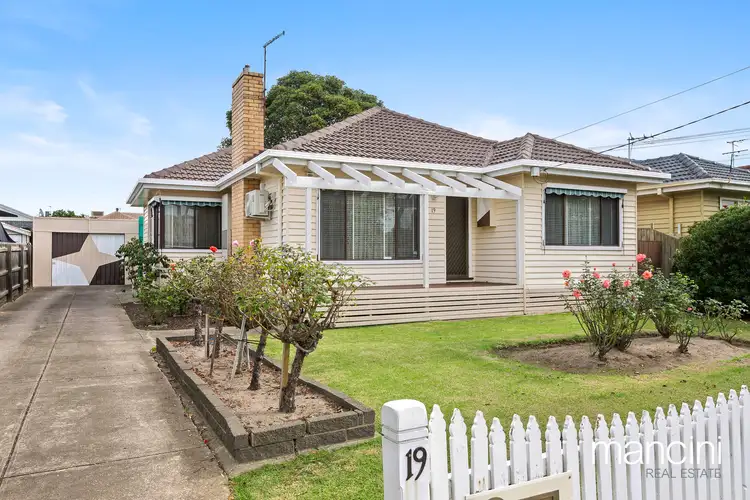 19 Third Avenue, Altona North VIC 3025