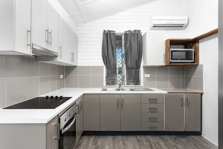 Second view of Homely house listing, 10 Oswald Street, Allenstown QLD 4700