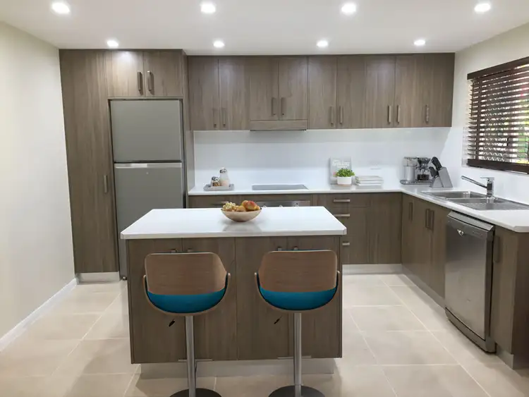 2/21 Douglas Street, Manunda QLD 4870