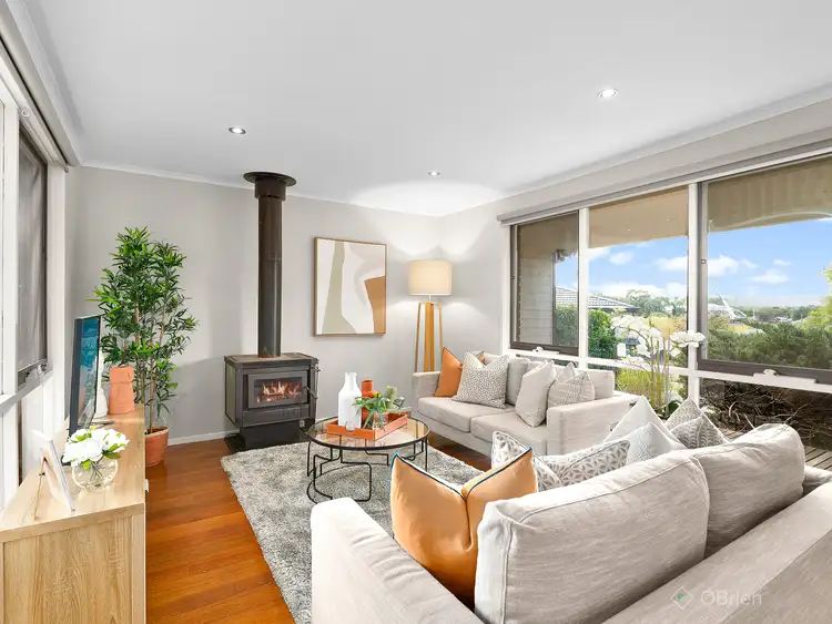 Second view of Homely house listing, 7 Gretel Place, Berwick VIC 3806