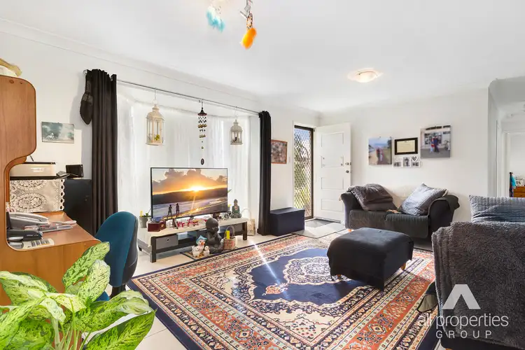 Second view of Homely house listing, 21 Royena Court, Crestmead QLD 4132