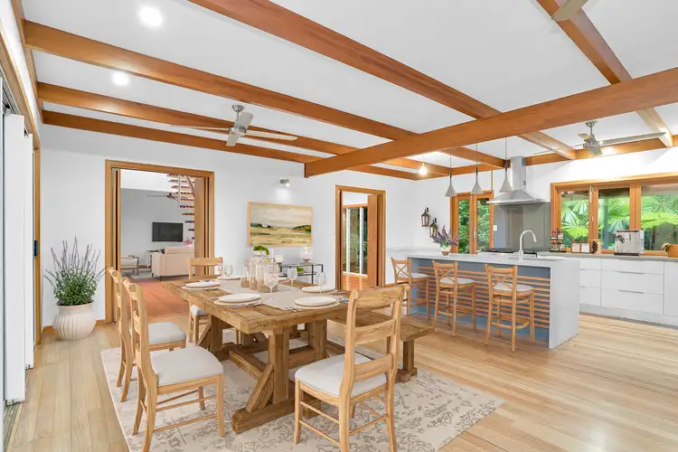 17 Sun Street, Brinsmead QLD 4870