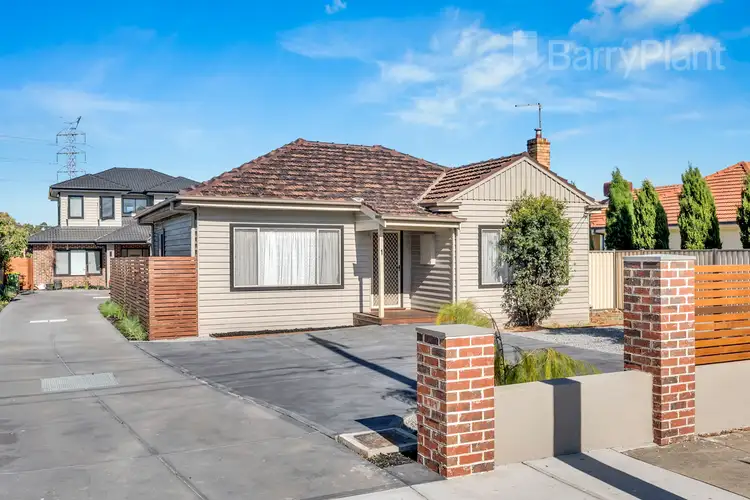 Main view of Homely unit listing, 1/23 Mahoneys Road, Reservoir VIC 3073