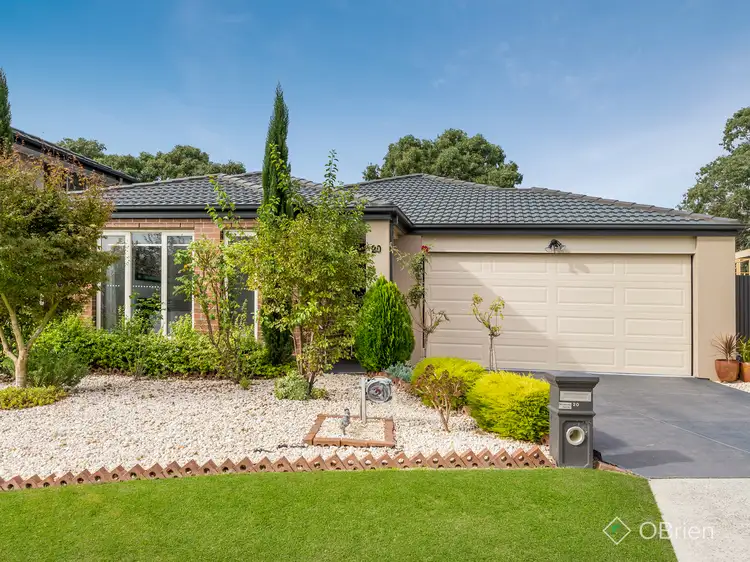 20 Madisson Crescent, Carrum Downs VIC 3201
