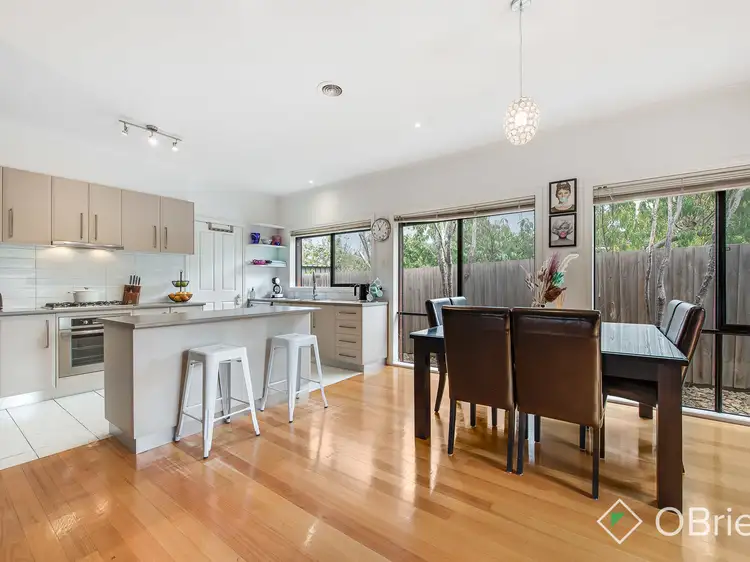 Fourth view of Homely villa listing, 3/33 Carrington Street, Sydenham VIC 3037