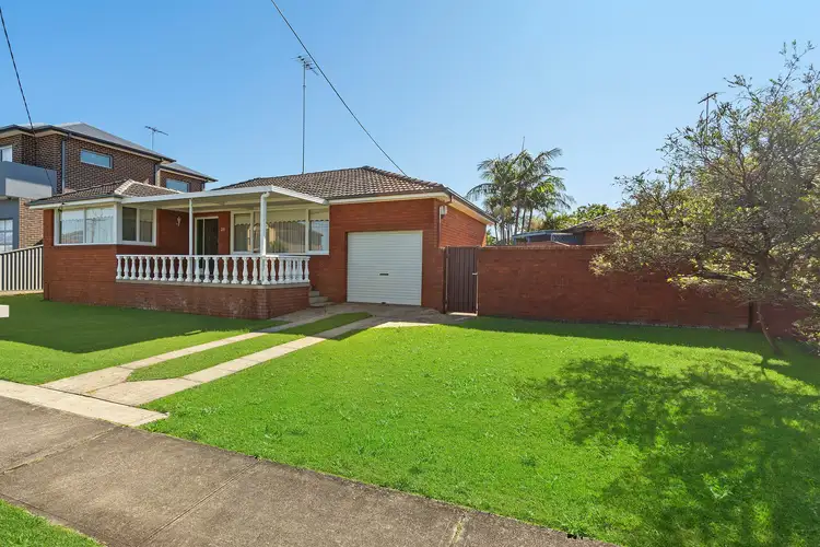 28 Forrest Street, Chifley NSW 2036