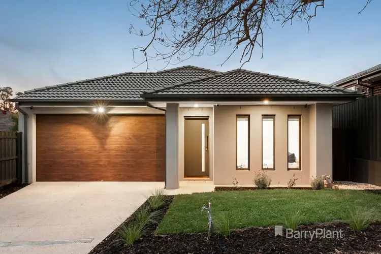 4A Emma Road, Croydon VIC 3136