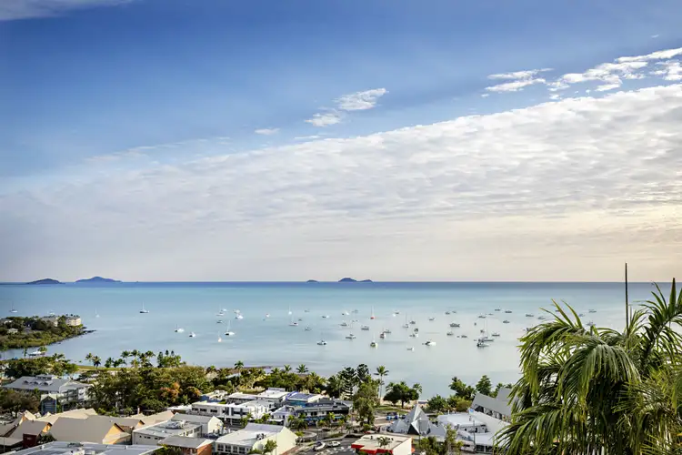 7/10 Golden Orchid Drive, Airlie Beach QLD 4802