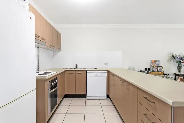 Sixth view of Homely unit listing, 9/74 Richmond Street, Berserker QLD 4701