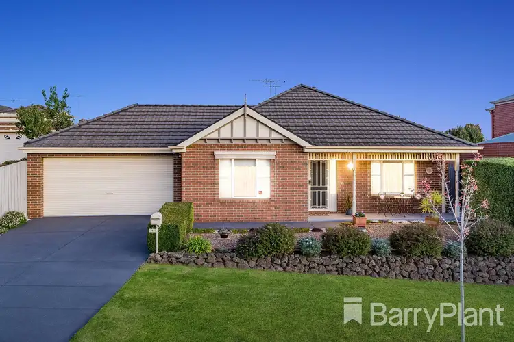 8 Elmsford Court, Highton VIC 3216