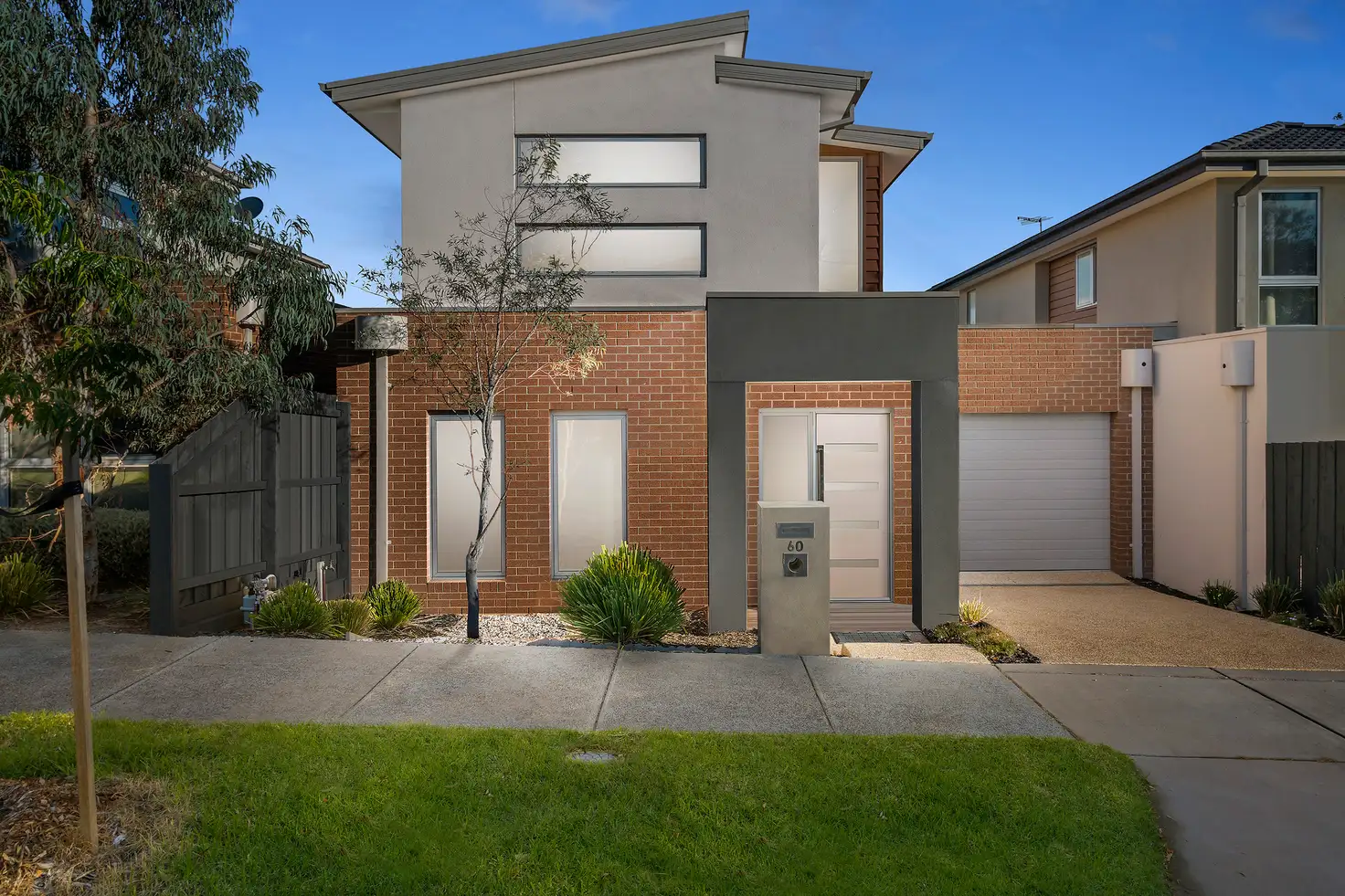 Main view of Homely townhouse listing, 60 Elliot Street, Mordialloc VIC 3195
