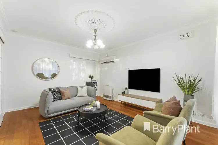 Fifth view of Homely house listing, 20 Debenham Drive, St Albans VIC 3021