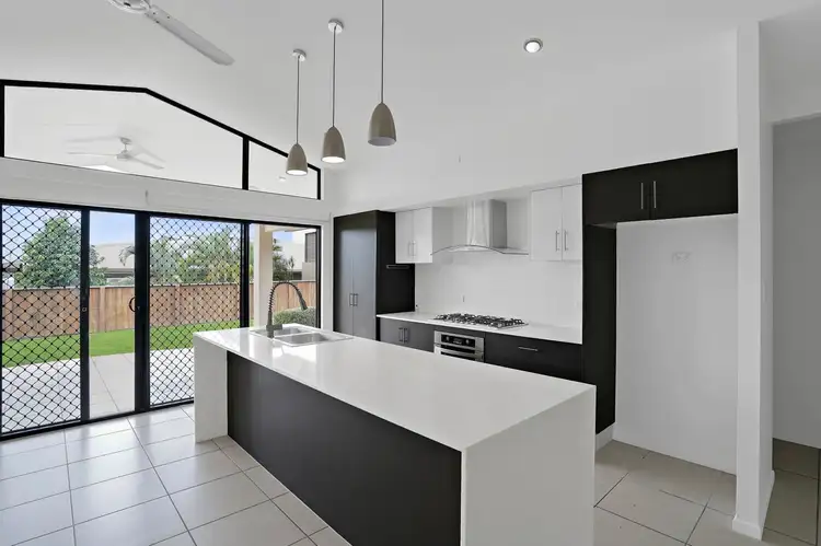 Fifth view of Homely house listing, 116 McFarlane Drive, Kanimbla QLD 4870