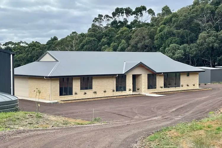30 Hoveys Road, Barongarook West VIC 3249