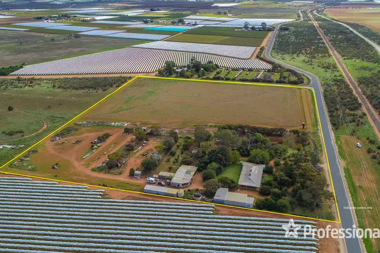 576 Anzac Road, Robinvale VIC 3549