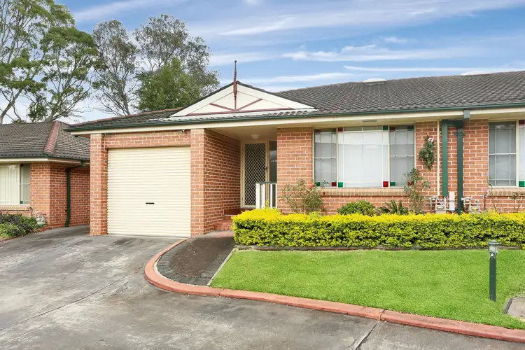 11/6 Binalong Road, Pendle Hill NSW 2145