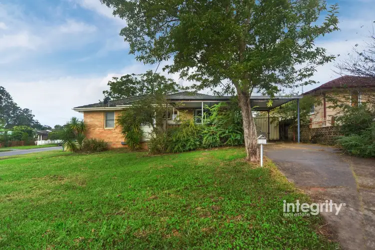 2 Moresby Street, Nowra NSW 2541