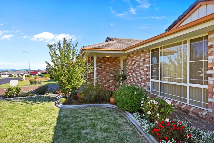Second view of Homely house listing, 7 Mulwala Close, Tamworth NSW 2340