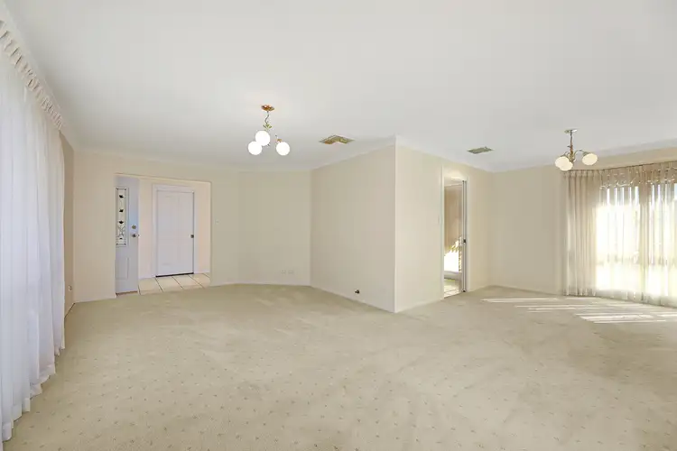 Third view of Homely house listing, 7 Mulwala Close, Tamworth NSW 2340