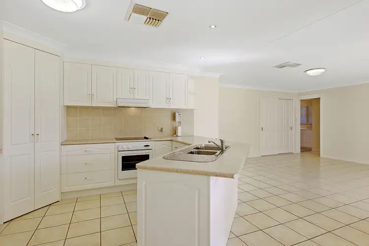 Fifth view of Homely house listing, 7 Mulwala Close, Tamworth NSW 2340