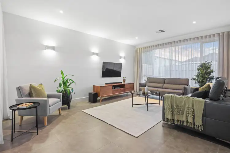 Second view of Homely house listing, 7A Lucerne Grove, Findon SA 5023