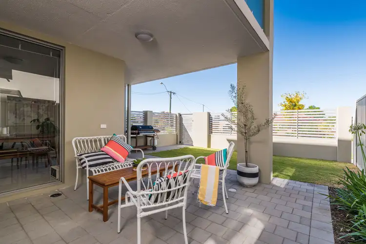 Fourth view of Homely house listing, 1/210 Kooyong Road, Rivervale WA 6103