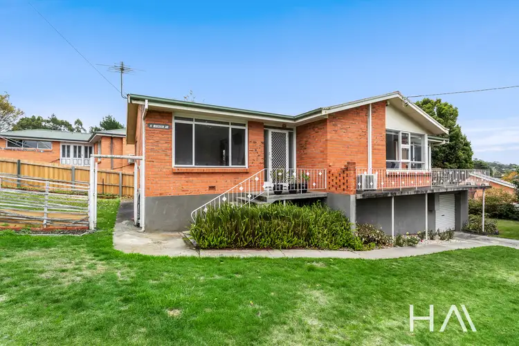 2 Luxmore Place, Prospect TAS 7250