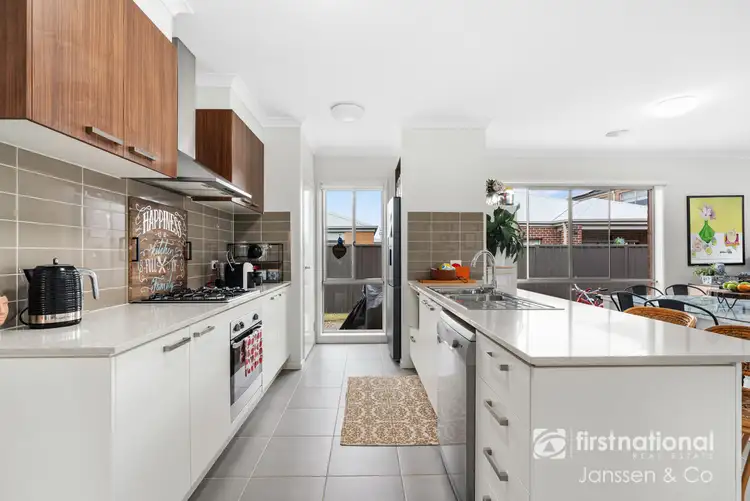 Fifth view of Homely house listing, 38 Clifton Circuit, Tarneit VIC 3029
