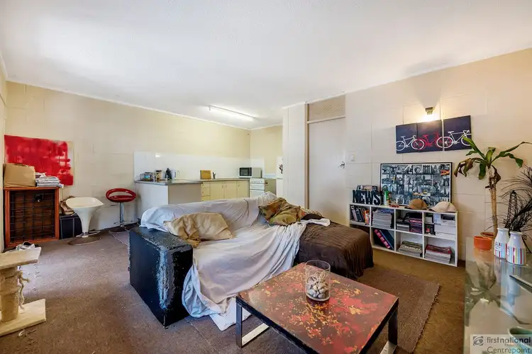 Fifth view of Homely unit listing, 4/10 Leonard Avenue, Surfers Paradise QLD 4217