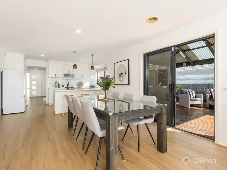 Second view of Homely house listing, 8 Arkley Close, Skye VIC 3977