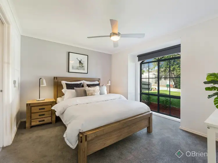 Sixth view of Homely house listing, 8 Arkley Close, Skye VIC 3977