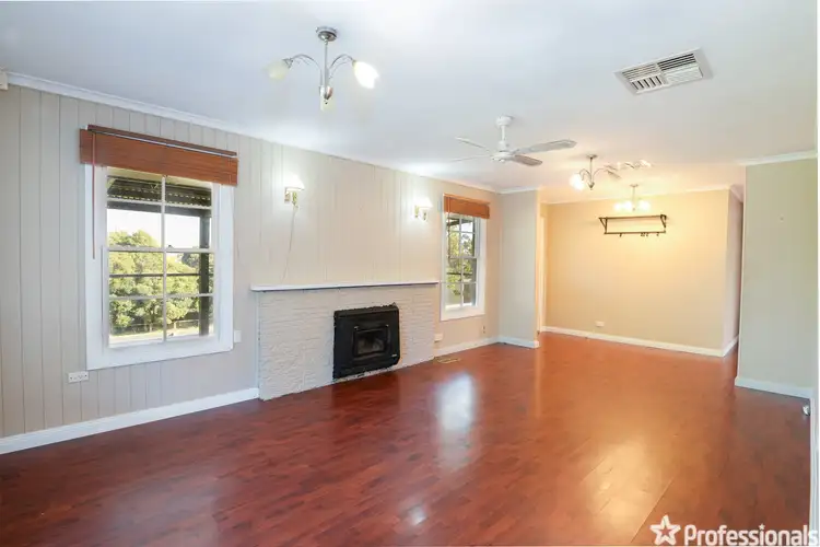 Sixth view of Homely house listing, 2 Williams Crescent, Woori Yallock VIC 3139