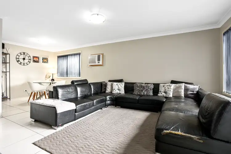 1/12 Denzil Avenue, St Clair NSW 2759