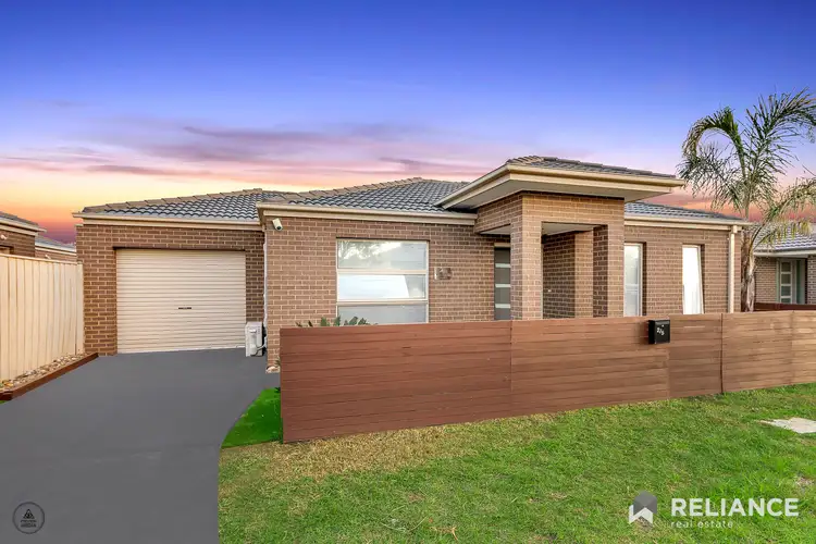 Second view of Homely house listing, 2/5 Vilnius Way, Truganina VIC 3029