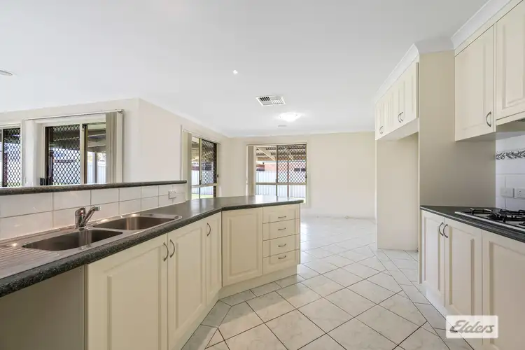 Second view of Homely house listing, 6 Oatlands Fairway, Wodonga VIC 3690